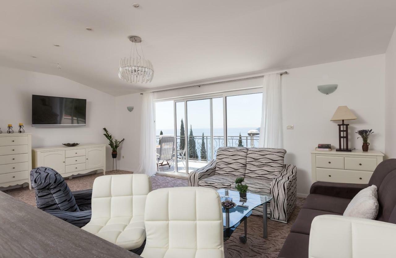 Teresa'S View Apartment ดูบรอฟนิก ภายนอก รูปภาพ